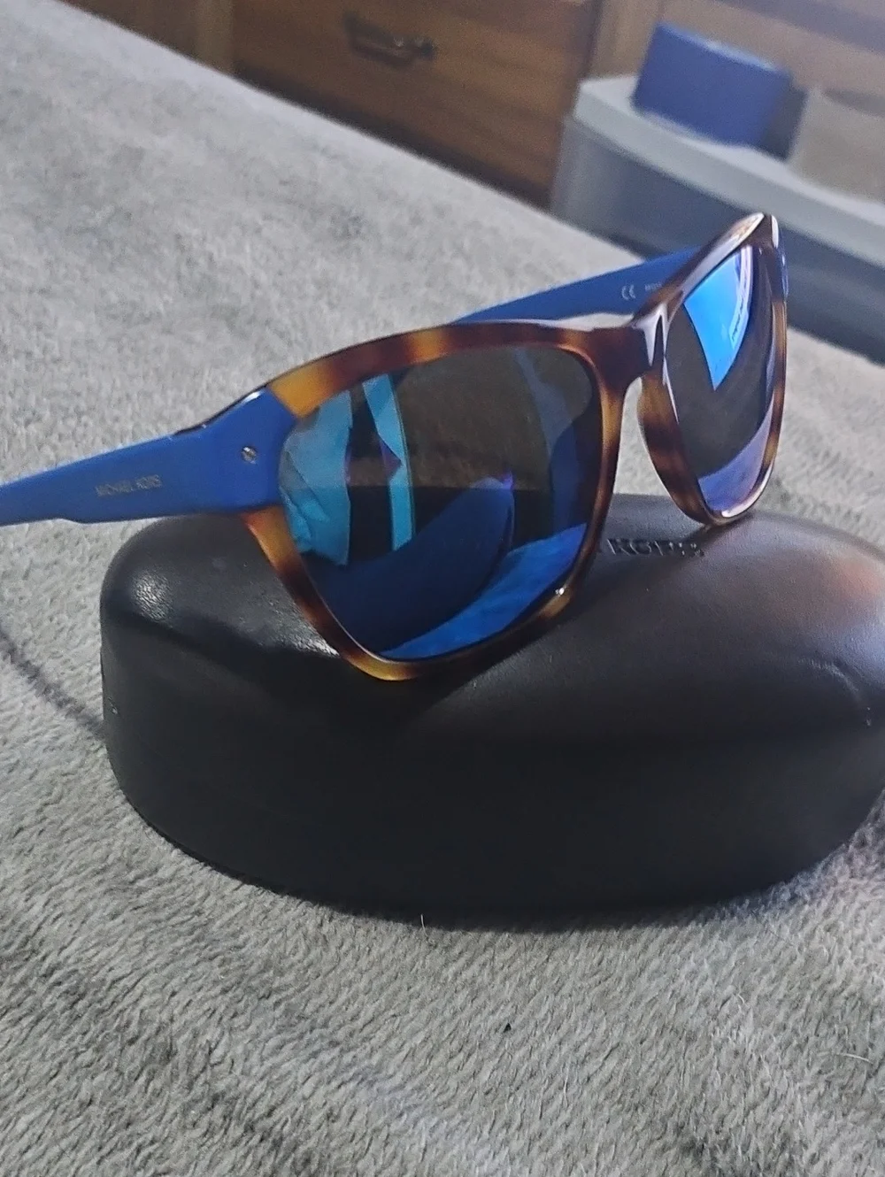 Micheal Kors Lucky Bay Womens Designer Sunglasses New!